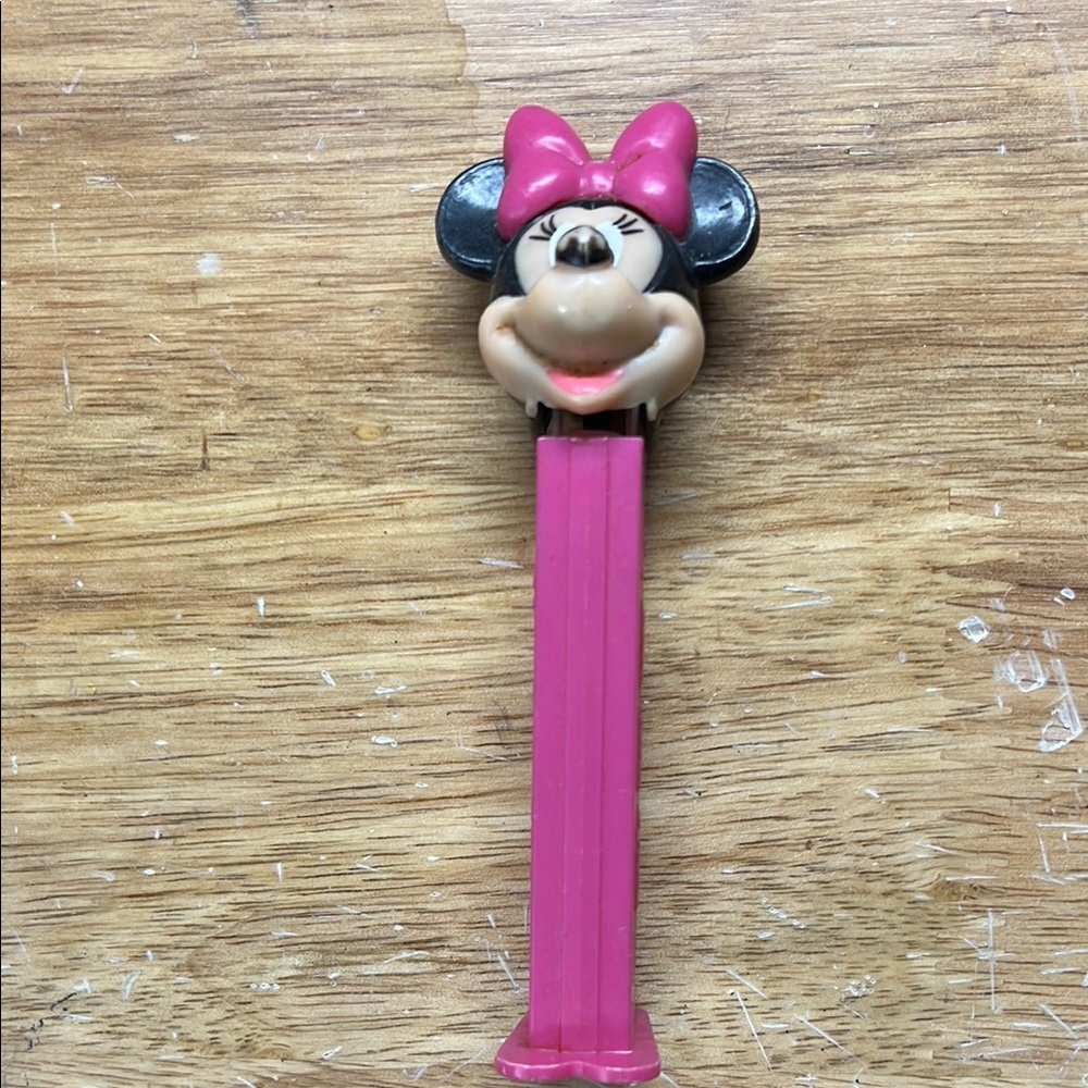 Disney Pink Minnie Mouse Candy Dispenser